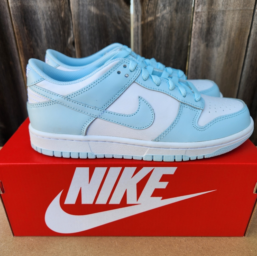 Nike Dunk Low 'GLACIER BLUE' GS-6.5Y Women's 8 - Picture 2 of 8